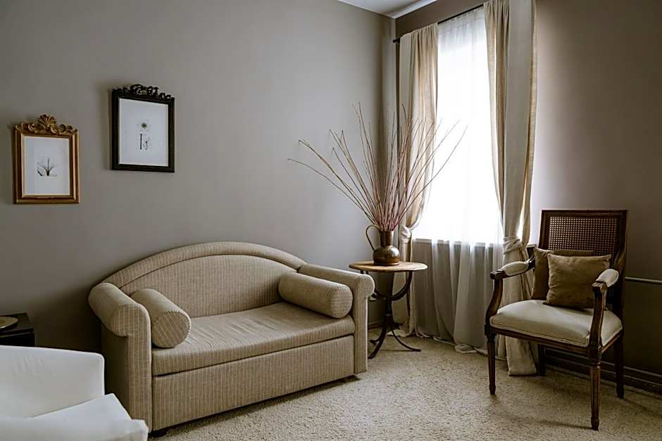 Vozdvyzhensky Boutique Hotel