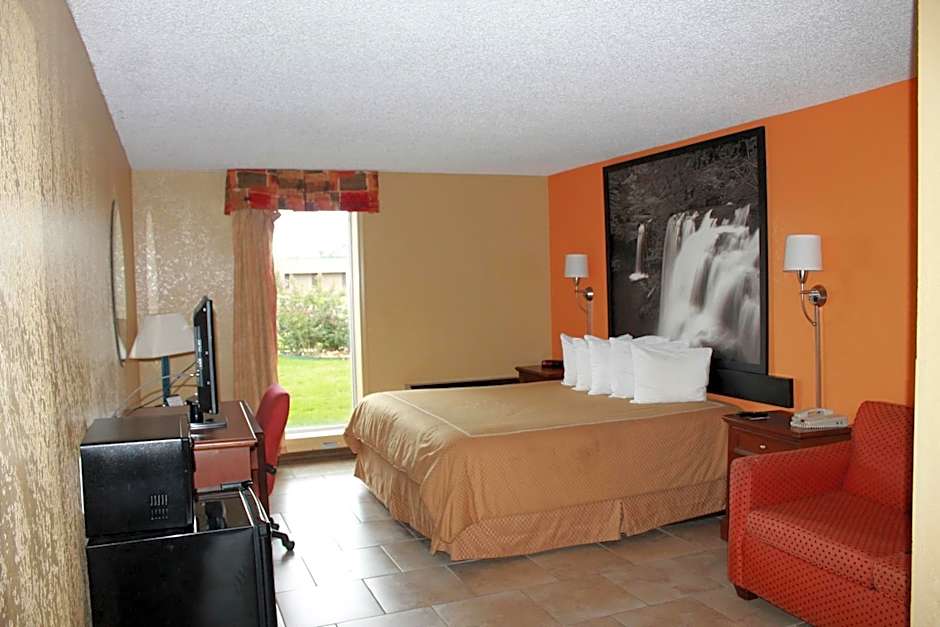 Fairview Inn & Suite