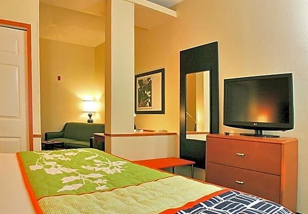 Fairfield Inn Suites Brunswick