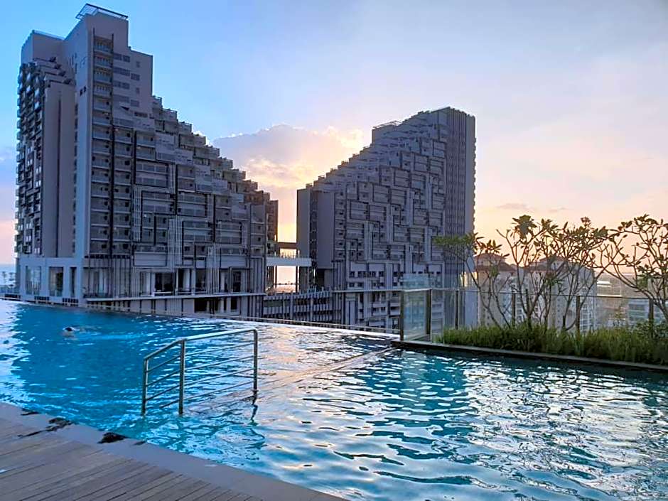 Imperio Residence City View