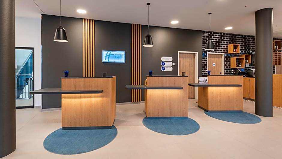 Premier Inn Frankfurt Westend Hotel