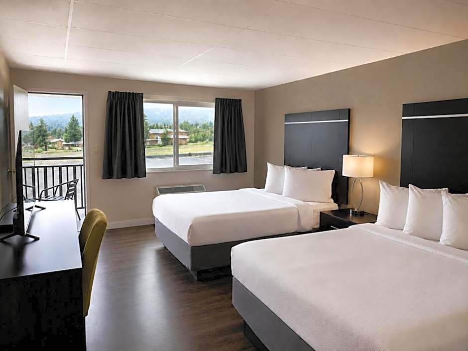 Expedition Lodge Estes Park at Rocky Mtn National Park