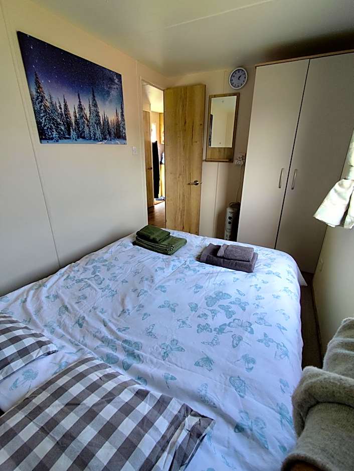STATIC CARAVAN HOTEL in EDINBURGH
