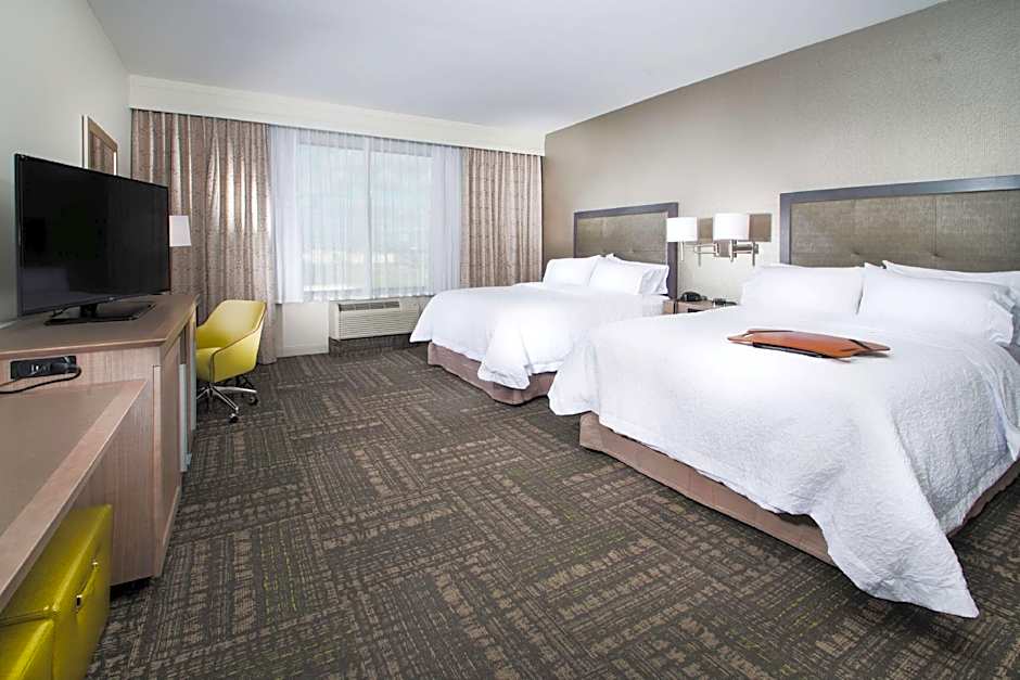 Photo 1 of 2 of 2 Queen Beds, Mobility Accessible, Bathtub