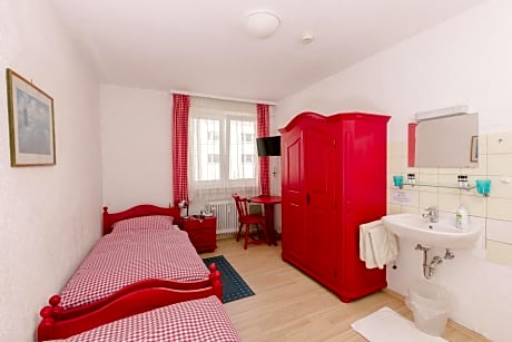 Twin Room with Shared Bathroom