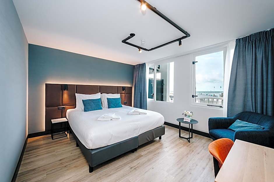 Amsterdam Beach Hotel