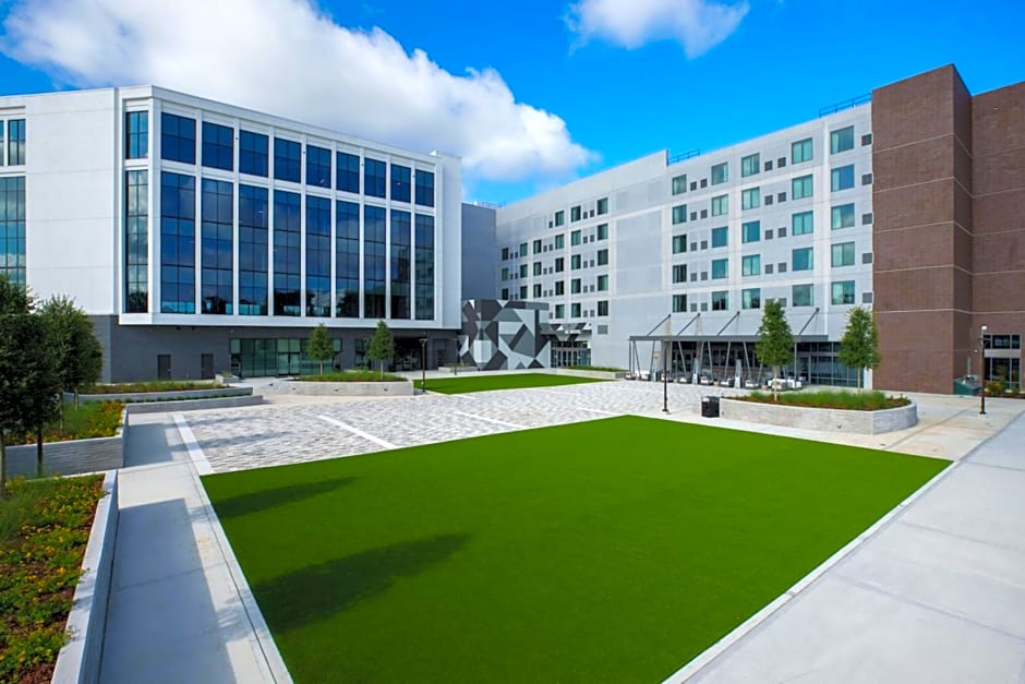 AC Hotel by Marriott Tallahassee Universities at the Capitol