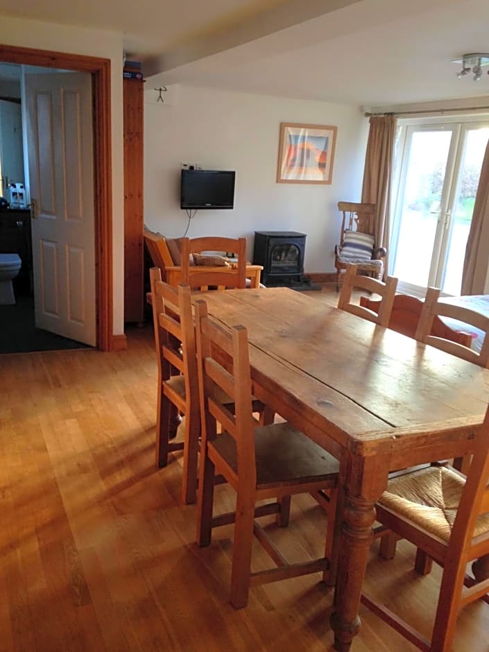 Rebels Hide -Self check in rooms