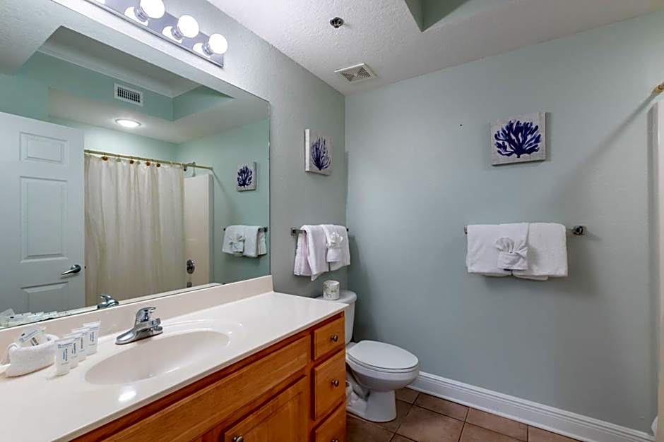 Crystal Shores West 202