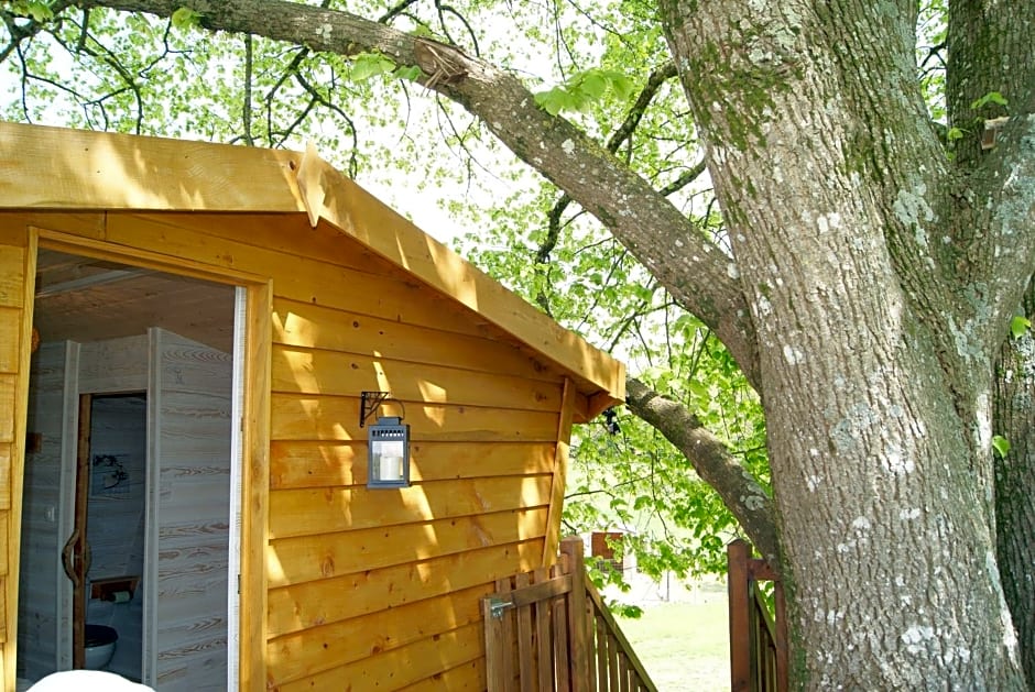 Les Cabanes de Gros Bois