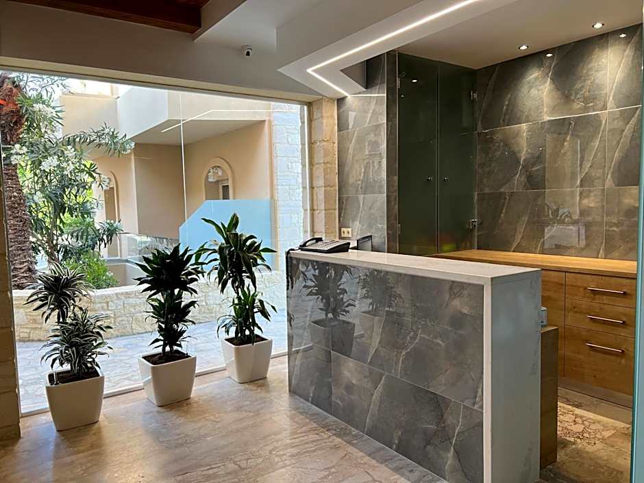 Lili Hotel