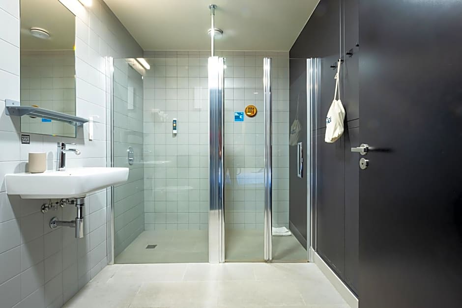 The People - Paris Marais