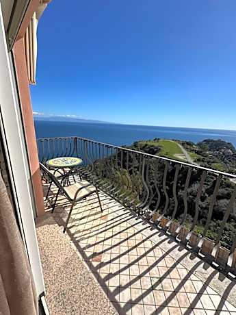 Triple Room with Balcony