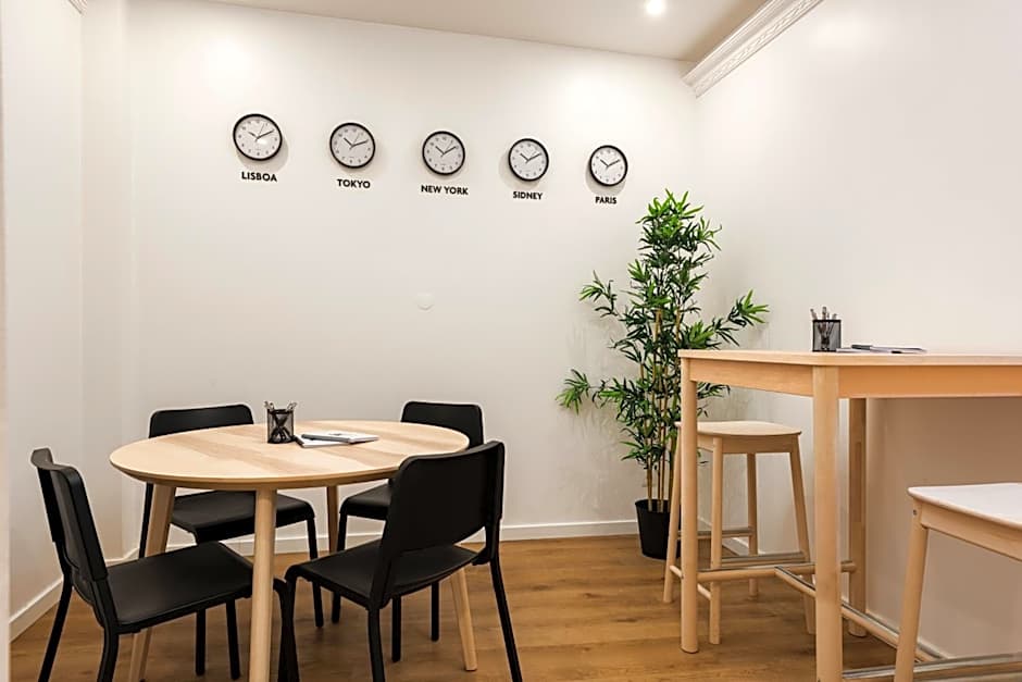 Madalena Hostel e Suites