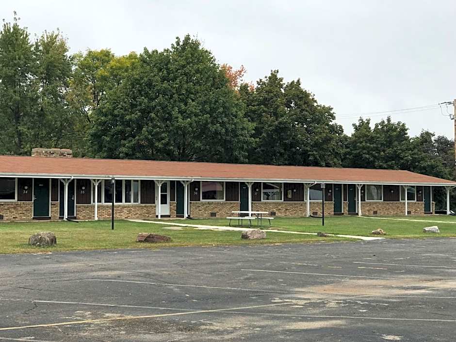 Spinning Wheel Motel