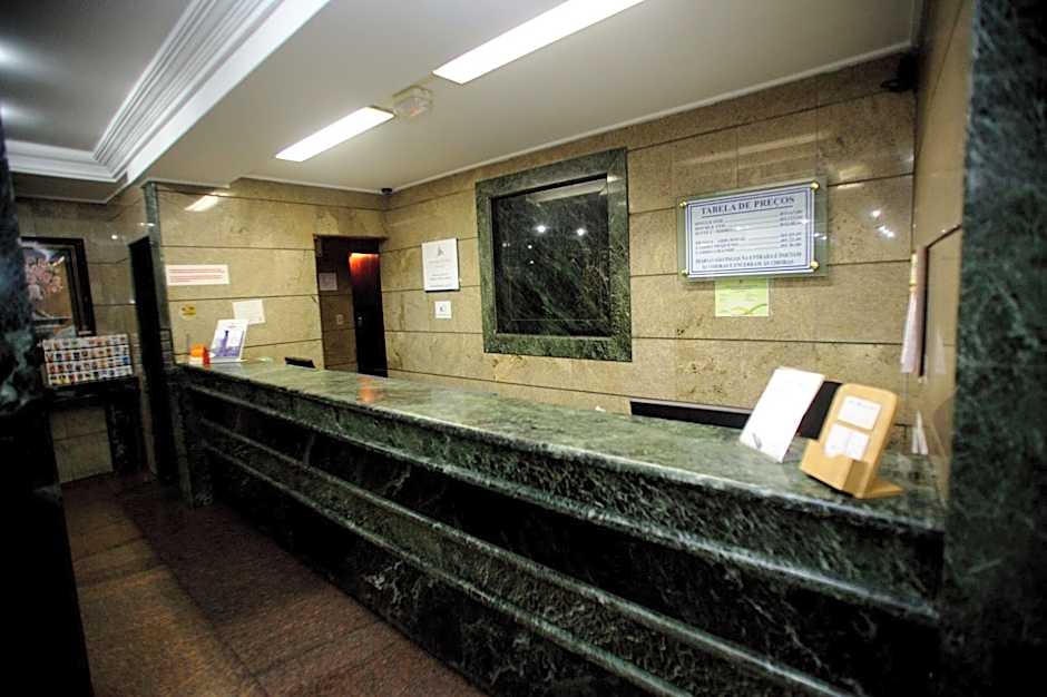 Hotel Columbia