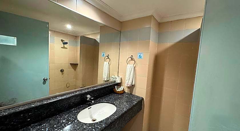 Hotel Deleeton KK