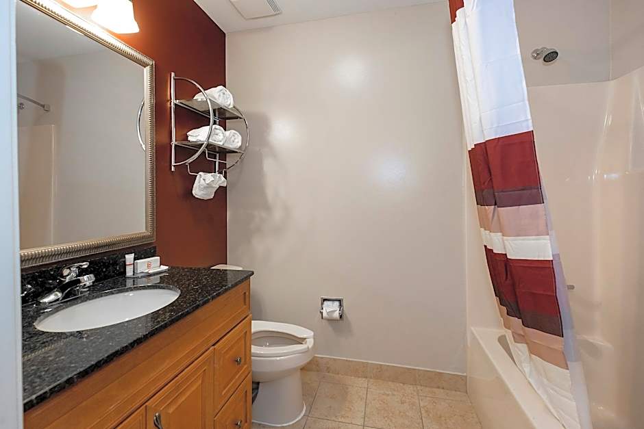 Red Roof Inn & Suites Wilson