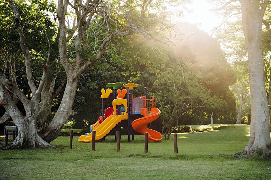 Monzi Safari Lodge