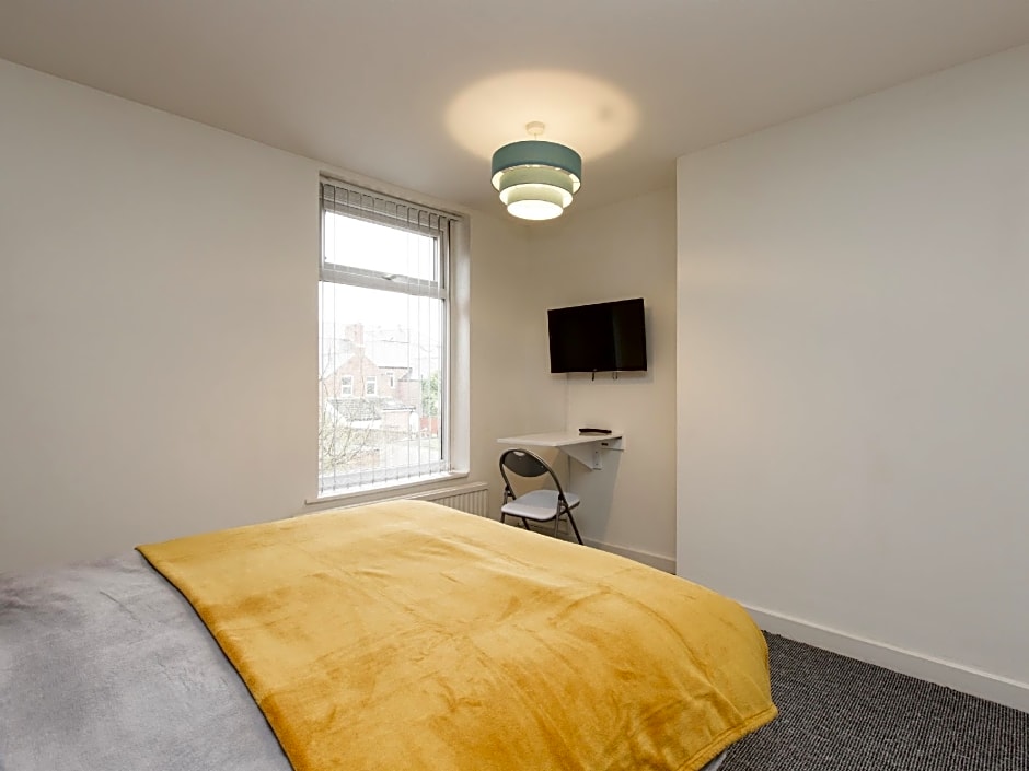 TownHouse PLUS @ 40 West St