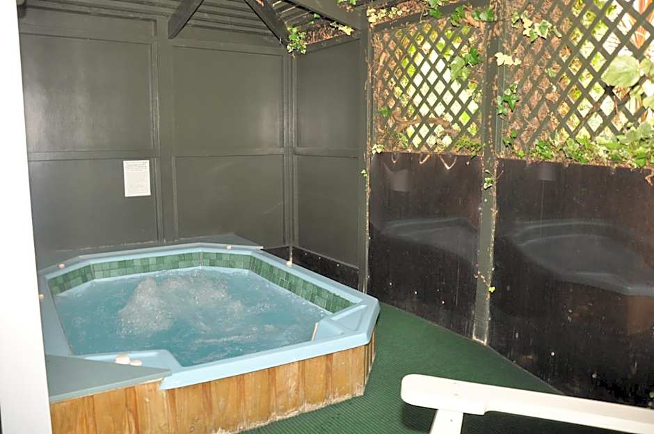 Rose City Motel