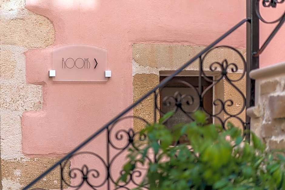 Serenissima Boutique Hotel