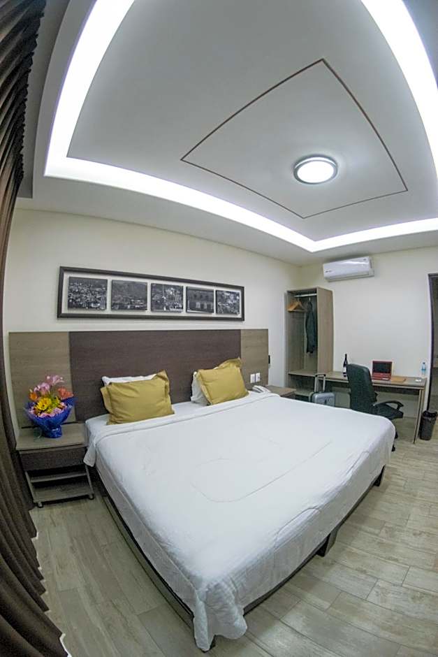 Hotel River Poliforum