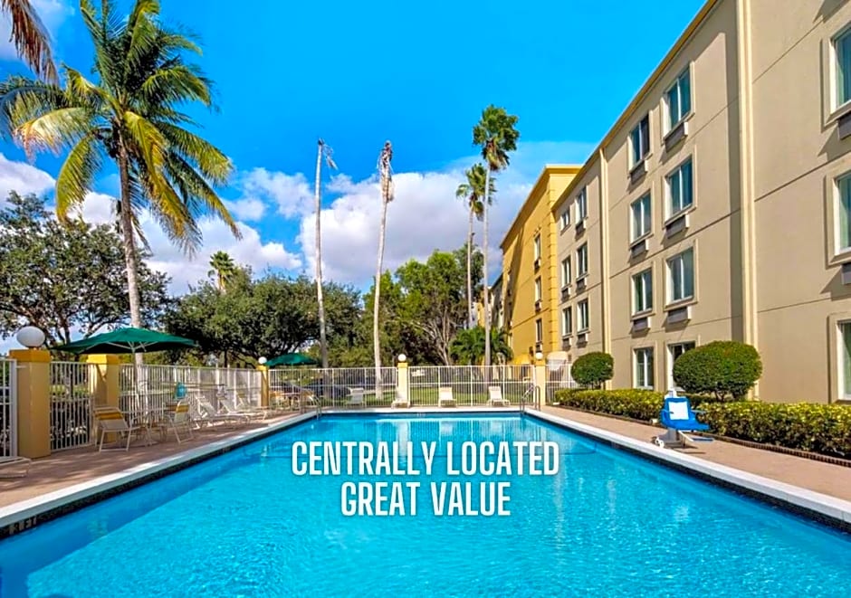 La Quinta by Wyndham Sunrise Sawgrass Mills