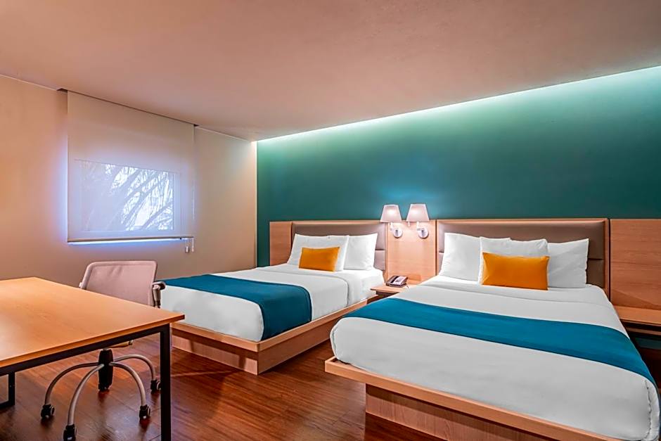 City Express Suites by Marriott Queretaro