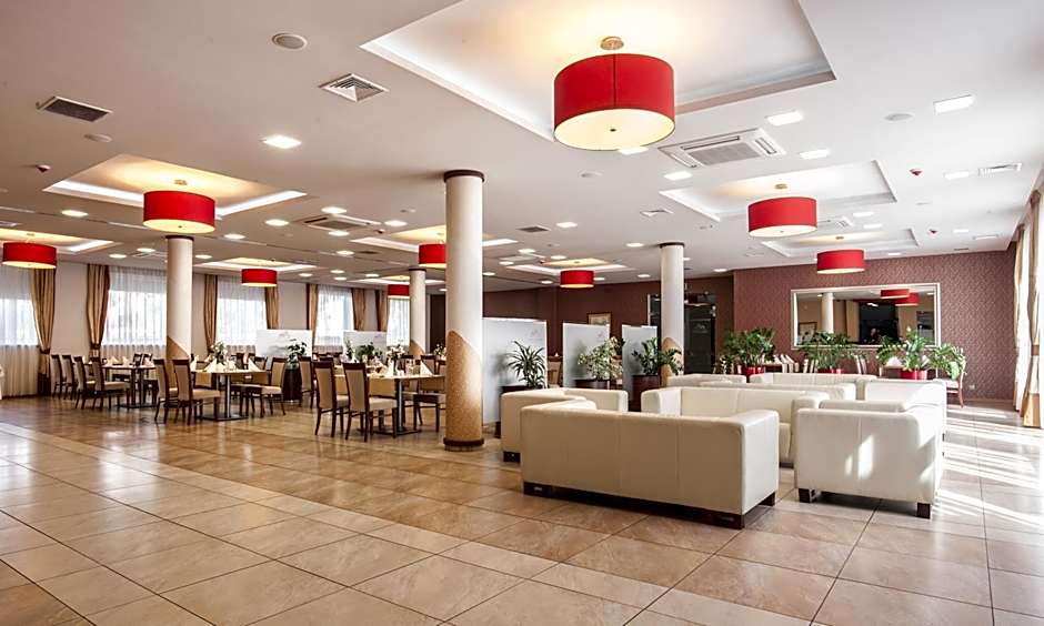 Hotel Austeria Conference & Spa
