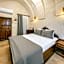 Castle Cave Hotel