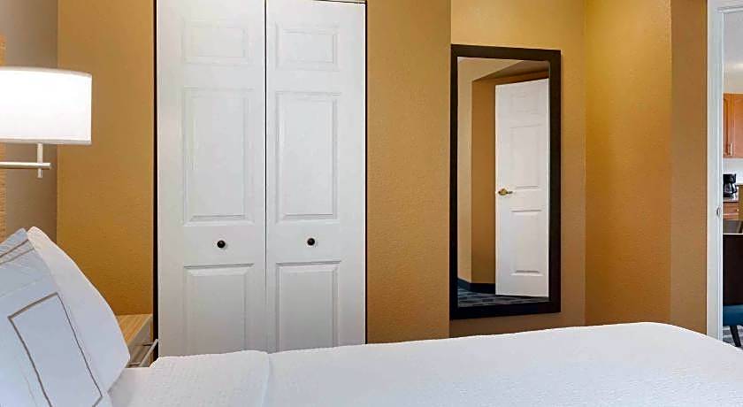 Extended Stay America Suites - Denver - Broomfield