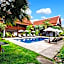 Muangthong Boutique Hotel