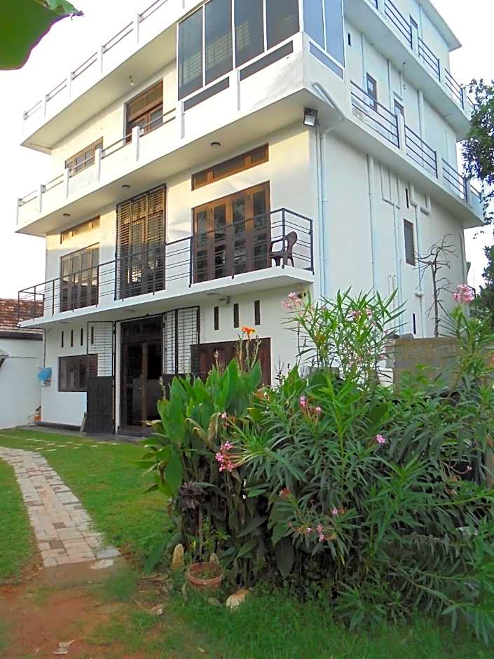 JM Fernando Apartments