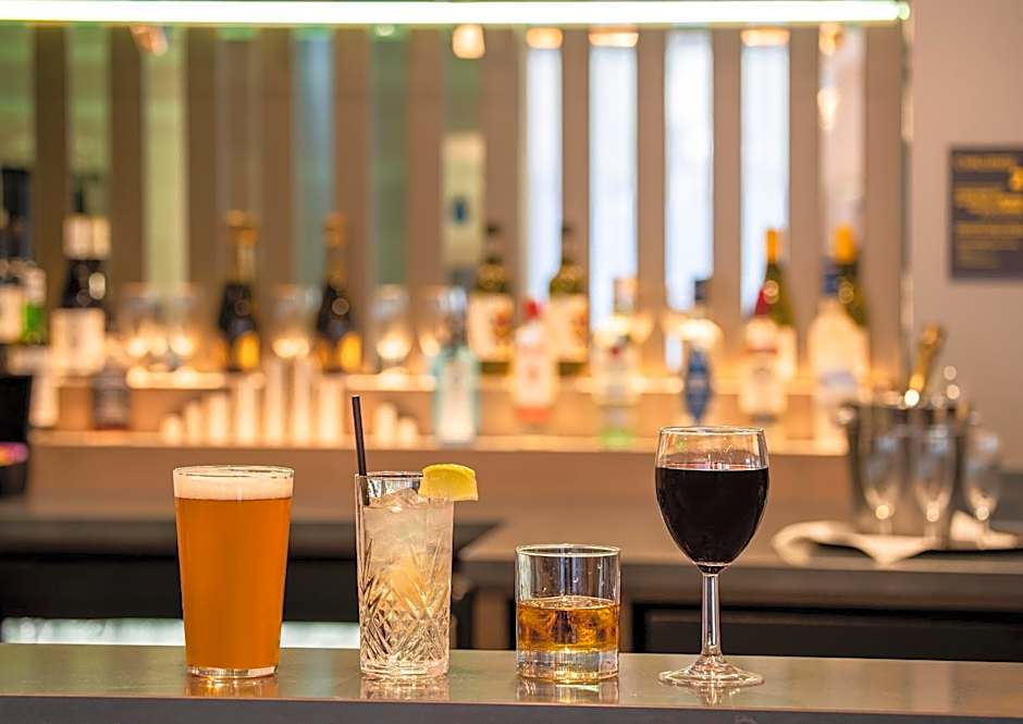 Hampton By Hilton London City