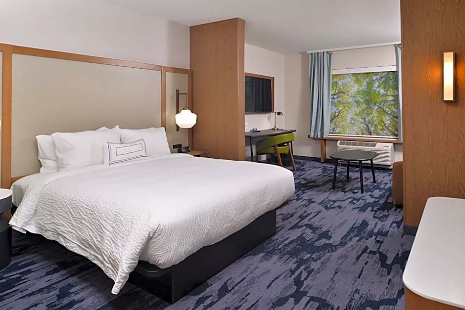 Fairfield Inn & Suites by Marriott Canton