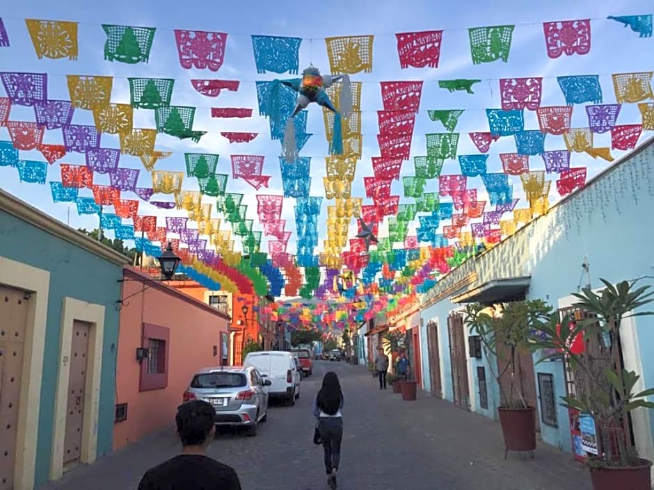 Los Nardos Hostel