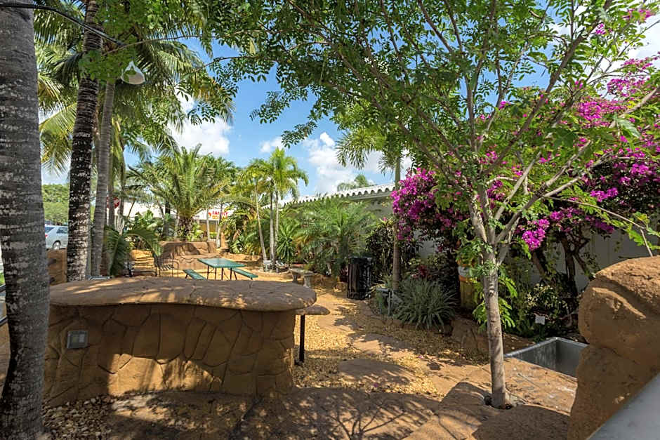 Green Seas Motel