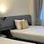 The Krungkasem Srikrung Hotel