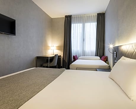 Double or Twin Room with Extra Bed (2 Adults + 1 Child)