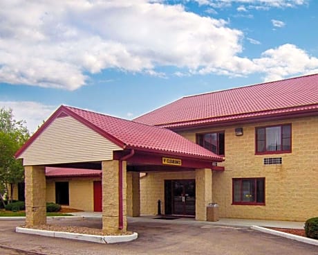 Quality Inn -Sturtevant