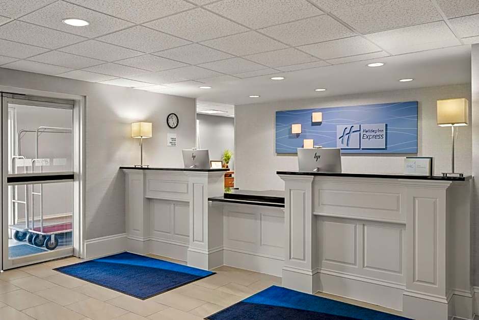 Holiday Inn Express & Suites New Buffalo, MI By IHG