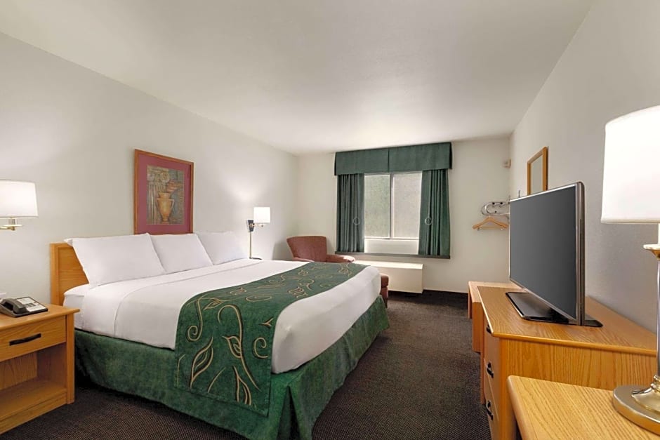 Travelodge by Wyndham Hermiston