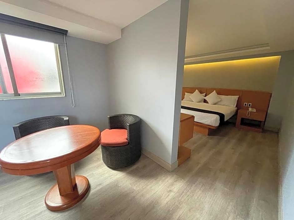 Hotel El Senador