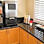Burbank Inn and Suites