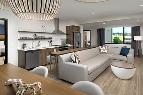 Studio Commons, 4 Bedroom Suite