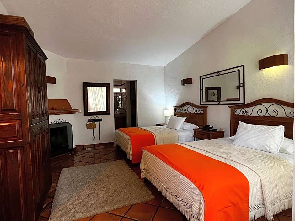 Casa Bugambilia, Un Pequeño Hotel en Tepoztlán