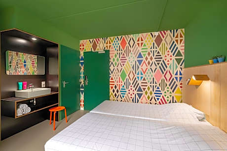 Comfort Double Room with Private Bathroom