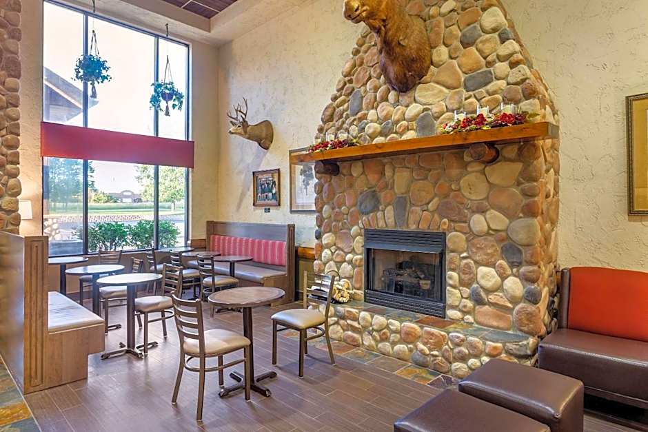Comfort Inn & Suites Branson Meadows