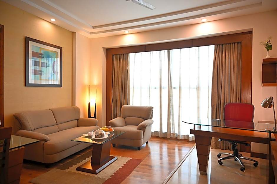 Savoy Suites-Greater Noida